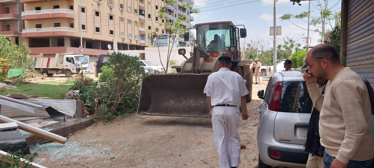 محافظ القليوبية يتابع الحملة الموجة لإزالة التعديات على الأراضي الزراعية.