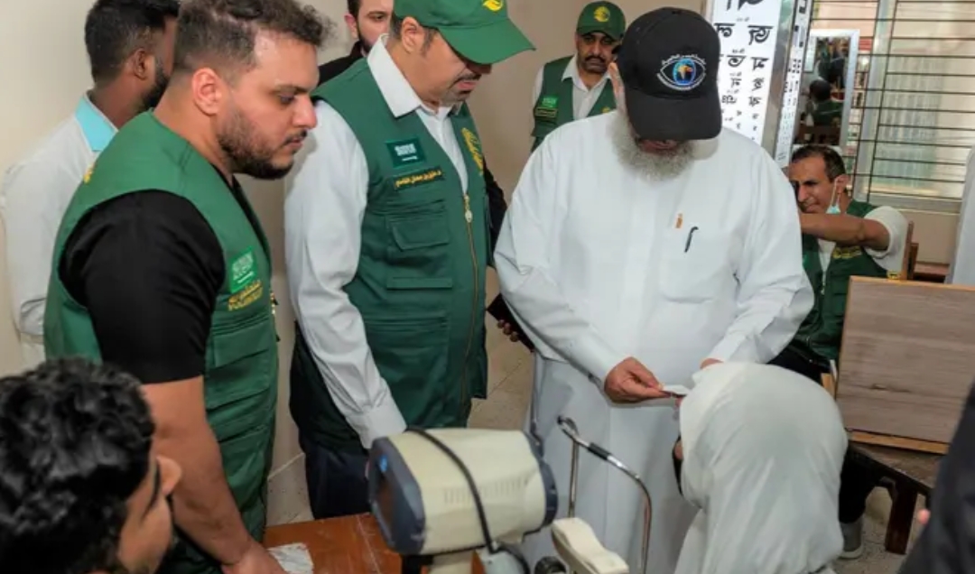 سلمان للإغاثة ينفذ برنامج إبصار السعودية في بنغلاديش