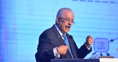 عن زوبعة الزي المدرسي.. طارق شوقي: محافظ الوادي الجديد نفذ المبادرة لإضافة هيبة للمعلم