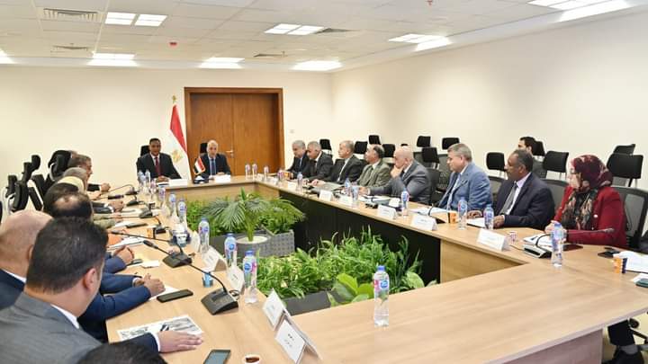 سويلم ومختار يشهدان توقيع بروتوكول تعاون مشترك بين وزارة الرى ومحافظة الدقهلية لتعظيم الاستفادة من أملاك الري بمحافظة الدقهلية