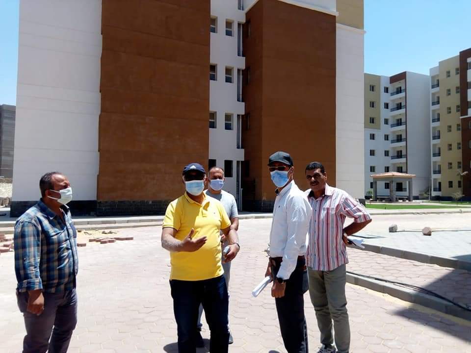 مسئولو الإسكان" يتفقدون 4171 وحدة سكنية بعمارات السلام التى ينفذها جهاز مدينة العبور كسكن بديل لسكان المناطق العشوائية