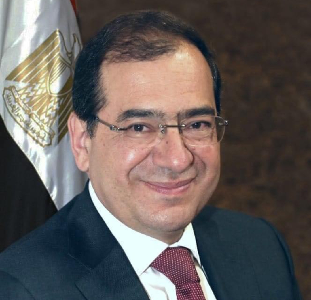 الملا: 1450 قرية مصرية تستفيد بتوصيل الغاز