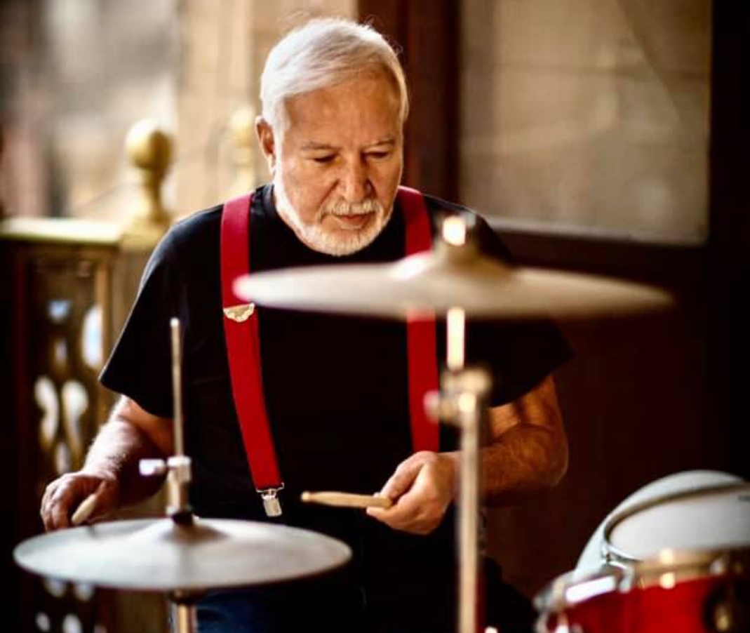 الموسيقار يحيى خليل يبدأ البروفات استعدادا لحفله بالقاهرة الأربعاء القادم