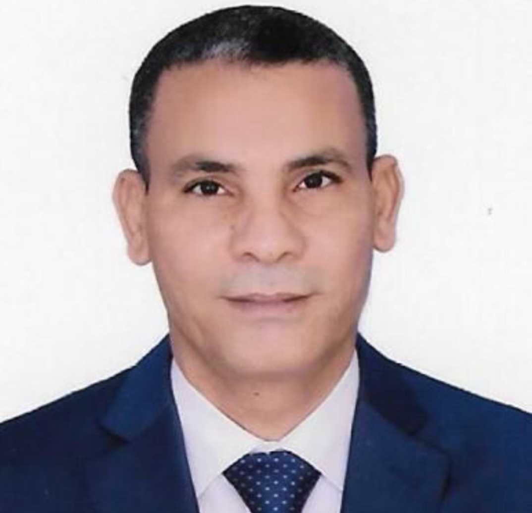 عميد طب أسوان الجديد : تطوير المنظومة الصحية بمستشفيات جامعة أسوان