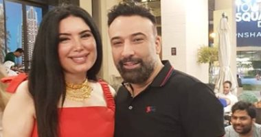 عبير صبرى تحتفل بعيد زواجها الأول فى دبى