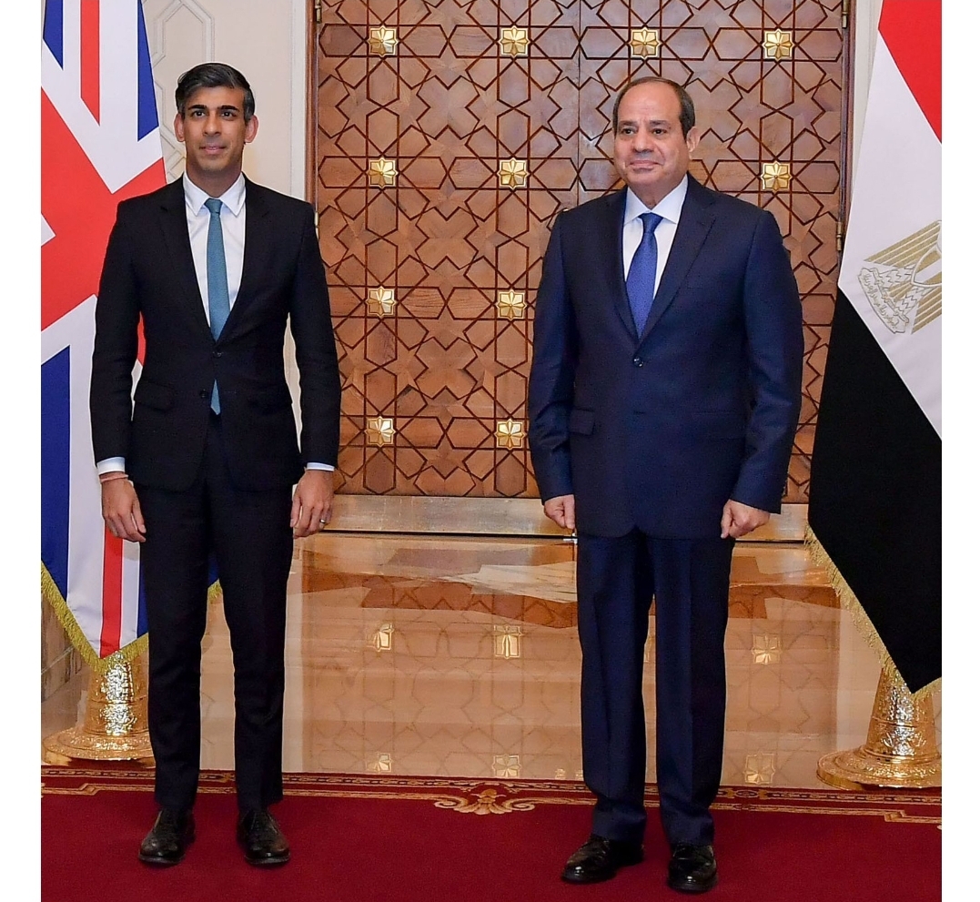 الرئيس عبدالفتاح السيسي، في لقائه برئيس الوزراء البريطاني ريشي سوناك، حذّر من نشوب حرب إقليمية بسبب تحول إسرائيل إلى غول أعمى يضرب بيده الأرض في كل ناحية.