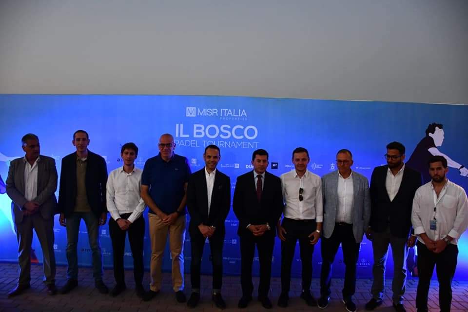 بالصور..وزير الرياضة يفتتح أول بطولة بادل تنس في العاصمة الإدارية