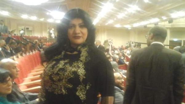 امرأة جريحة