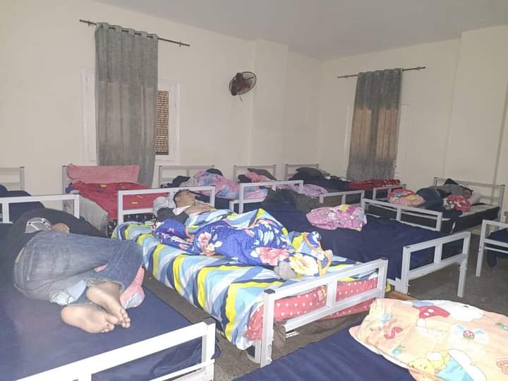 العلاج الحر بالقليوبية يضبط مراكز الإدمان بلا تراخيص و تهريب المرضى في ميكروباص بالعبور