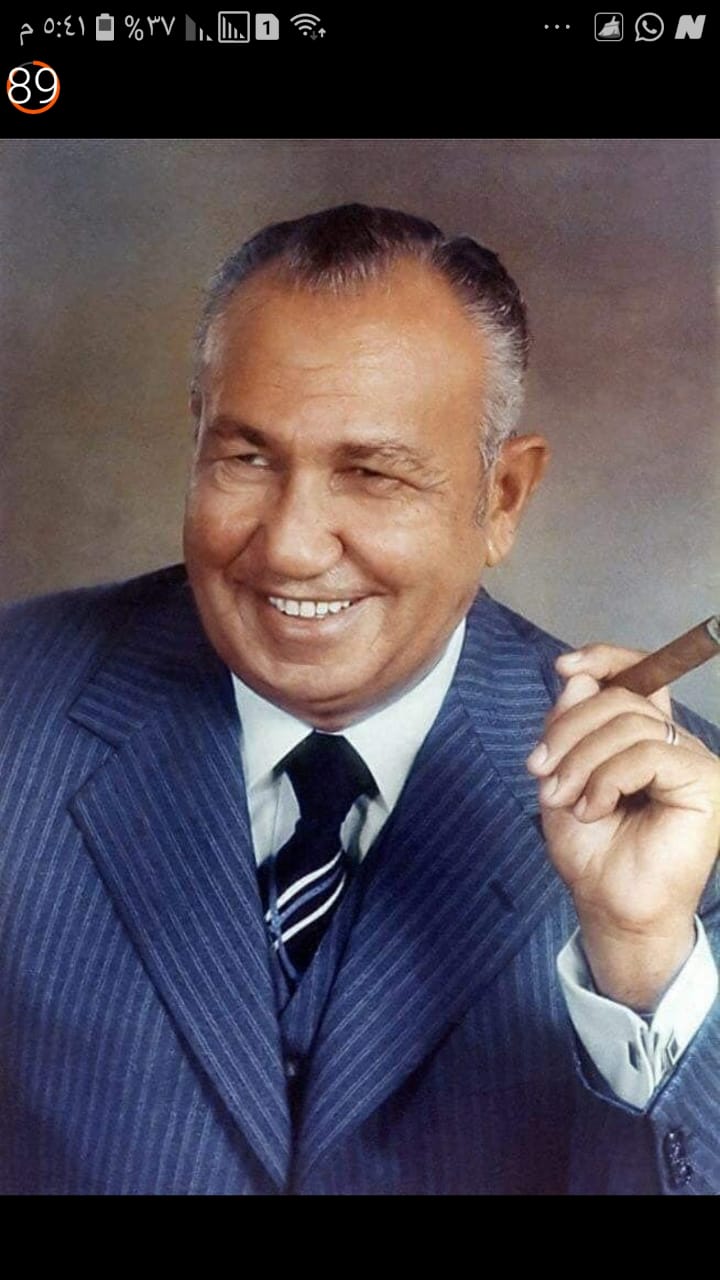 عثمان أحمد عثمان: رجل من مصر ..صور وحكايات