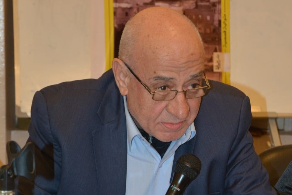 "الحاجر" مجموعة قصصية تحرر النص وتخرجه من الذات للعام!