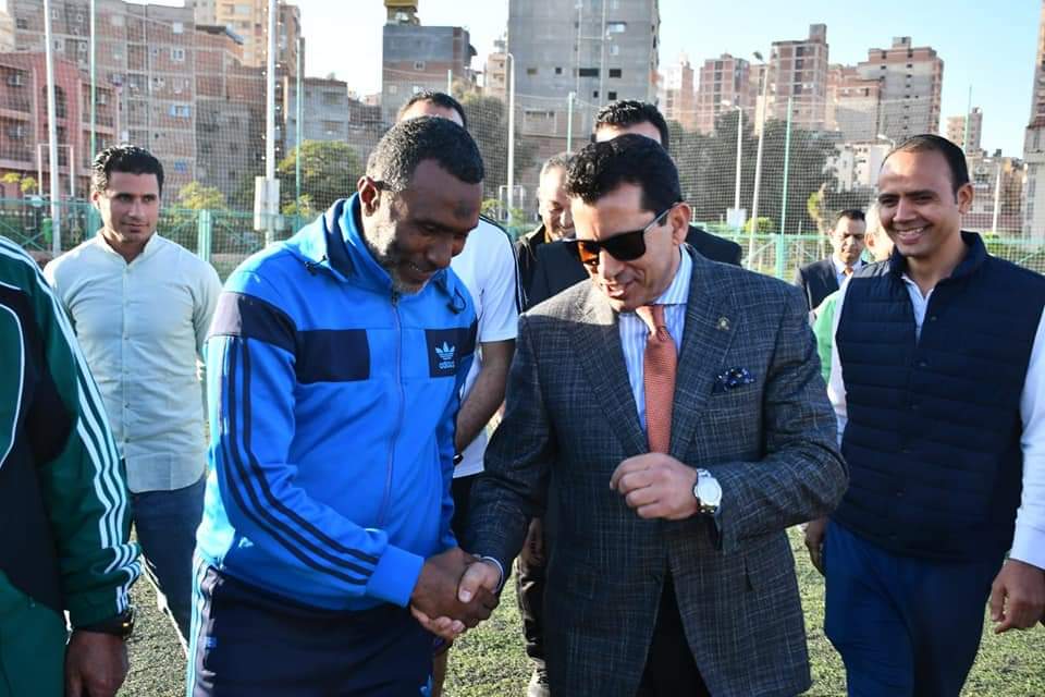 وزير الشاب والرياضة يتفقد المعسكر التدريبي للاعبي مشروع "كابيتانو مصر" بالمدينة الشبابية بالاسكندرية