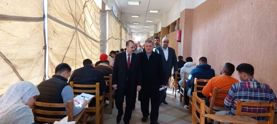 " فوده " يتفقد امتحانات الدراسات العليا بحقوق بنها