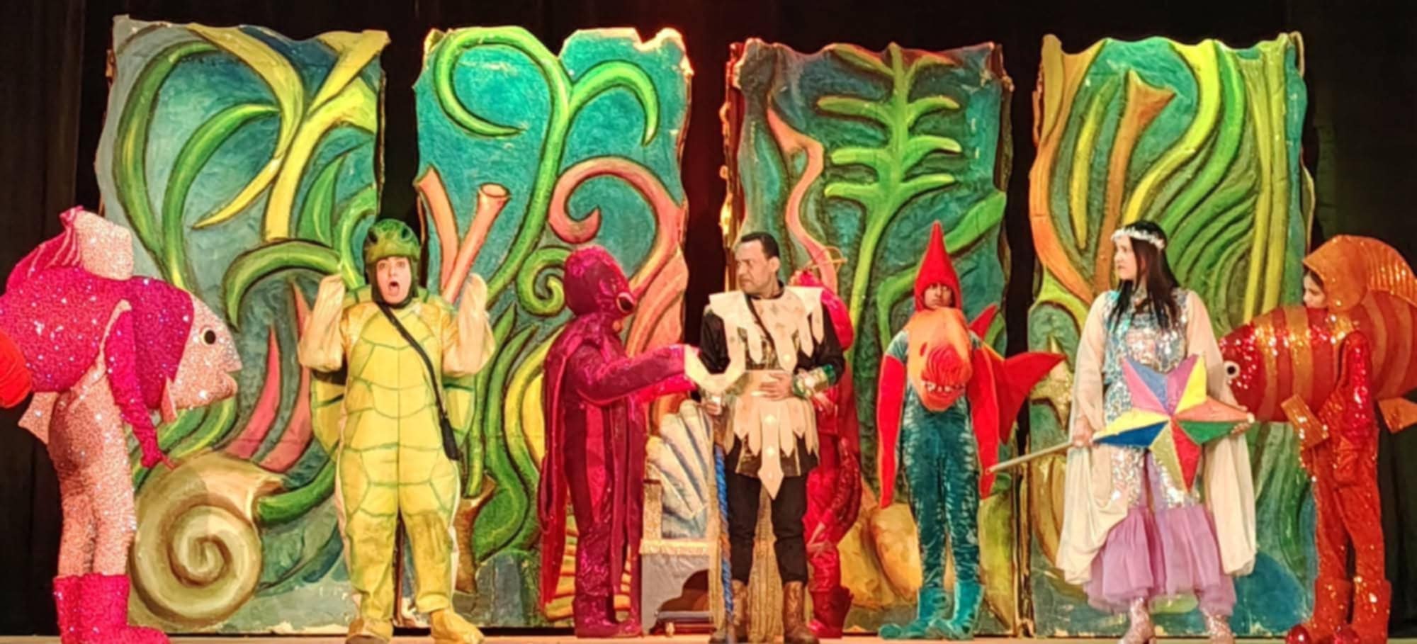 نور في عالم البحور تتألق في مدن القناة