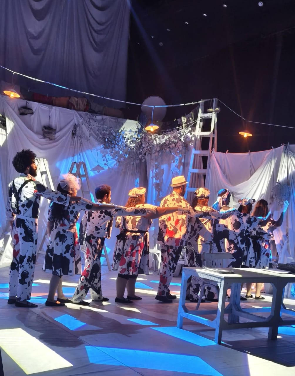 غدا يسدل الستار على حفله الكاتشب" للكاتب "محمد الزناتي