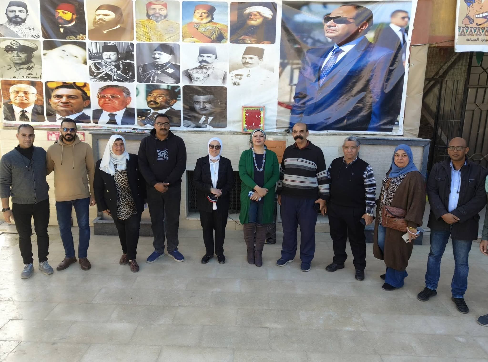 زيارة ميدانية مفاجئة لمدير تعليم القاهرة بمدرسة التونسي  لمتابعة الانضباط وجودة العملية التعليمية