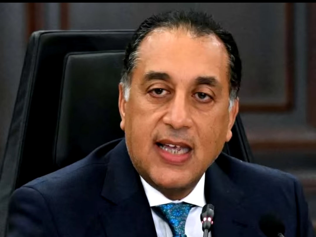 مدبولي  يناقش إجراءات طرح إدارة وتشغيل مشروع "حدائق تلال الفسطاط"