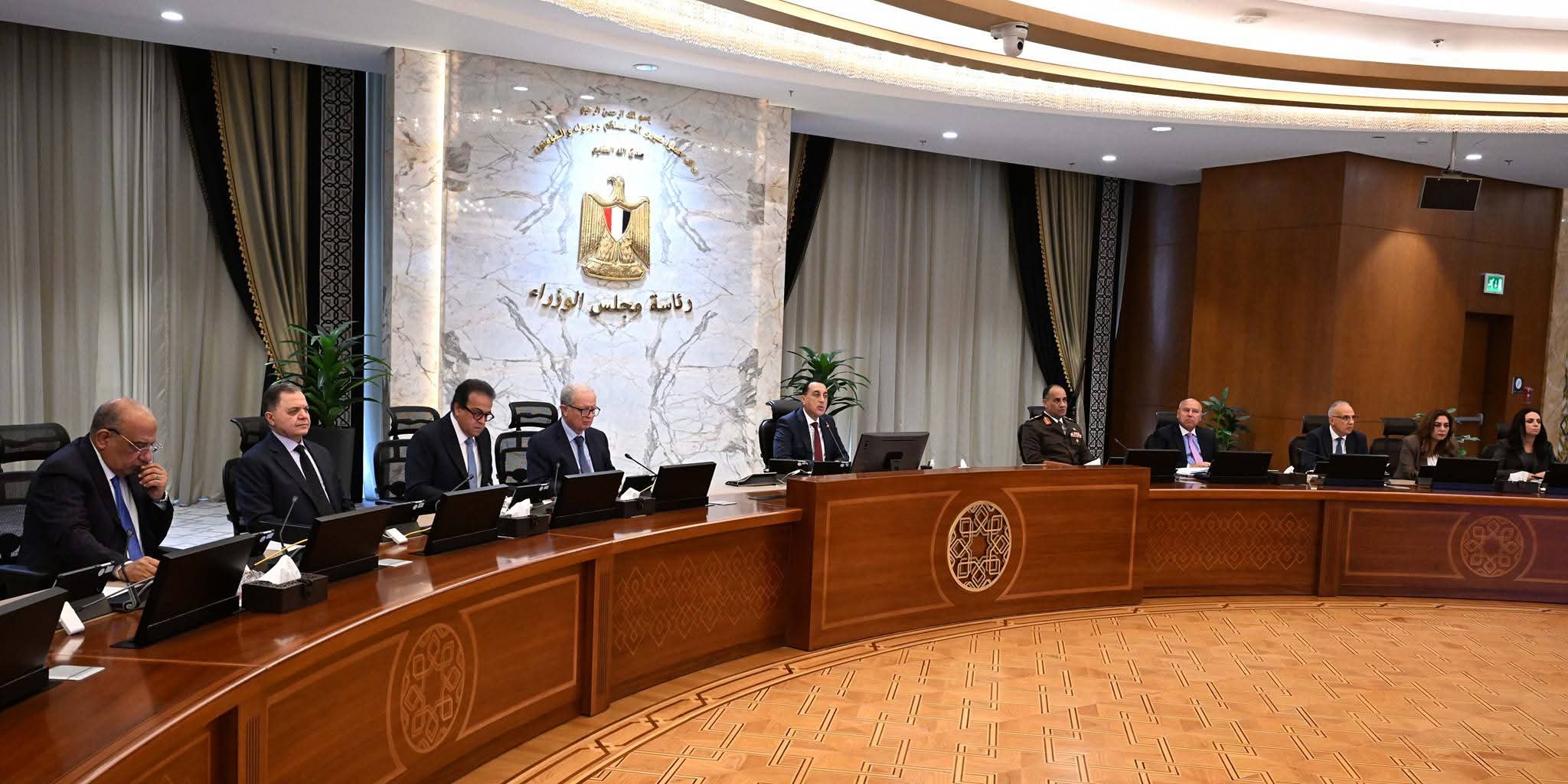 رئيس الوزراء يترأس الاجتماع الأسبوعي للحكومة