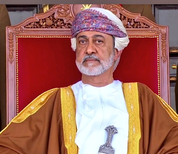 سلطان عُمان يؤكد على توحيد الجهود الإقليمية والدولية والعمل على الدفع نحو الحلول الدبلوماسية