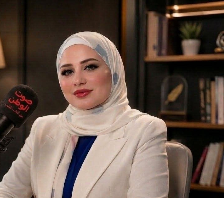 هل تستحق المرأة غير العاملة معاش والدها بعد الزواج؟