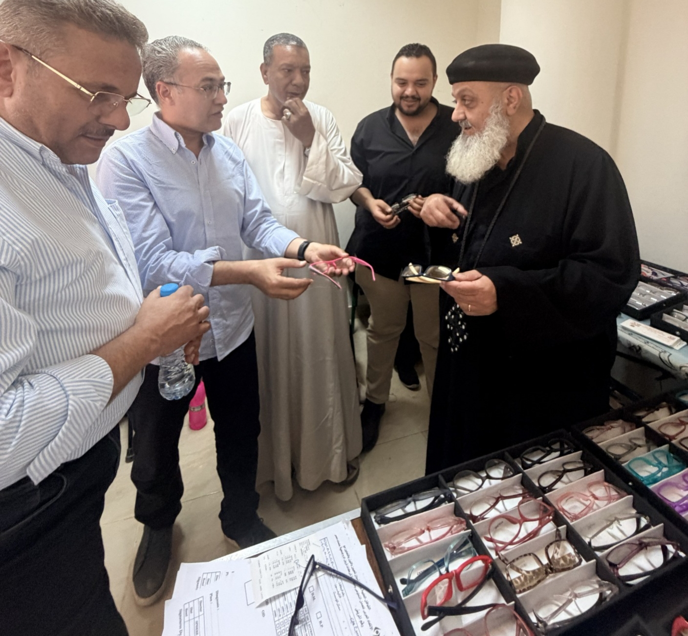تعاون مثمر بين الإتحاد العربي للتطوع  و"تربل أم " فى تنظيم قوافل للعيون بقرى الصعيد 