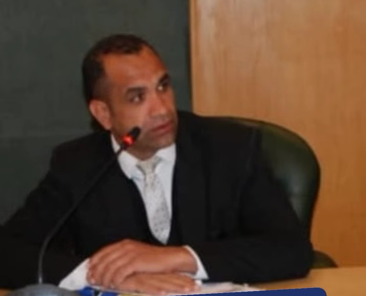 طه محمد الشيخ يكتب : المحافظ المخلص للوطن والمواطن .