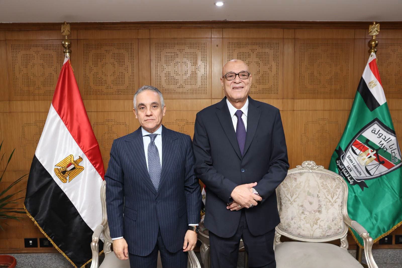 وزير العدل يهنيء رئيس " قضايا الدولة" الجديد...ويشيد بمسيرته القضائية المتميزة