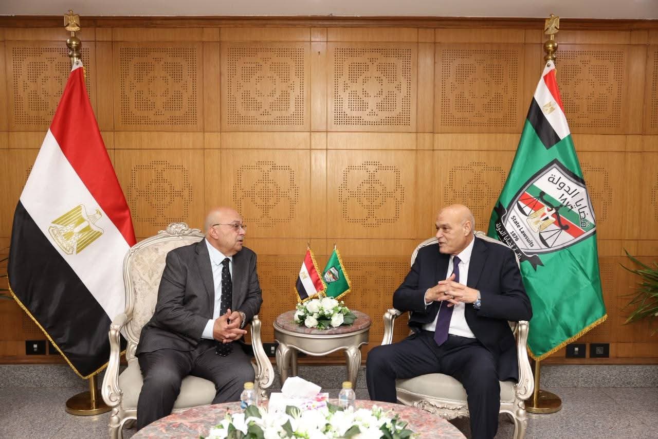  لتوليه المنصب الجديد  ...رئيس نادي قضاة مصر يهنيء رئيس المجلس " الأعلي لقضاياالدولة