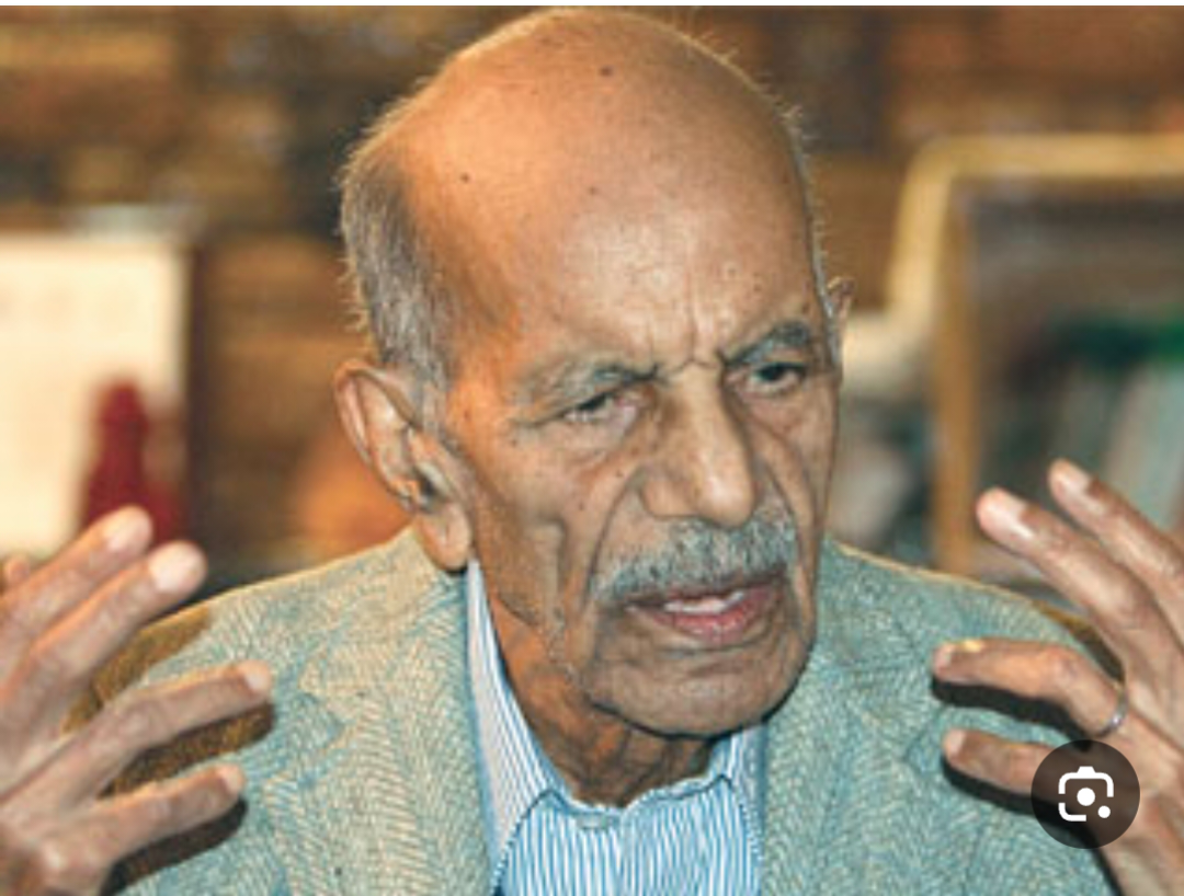 الدكتور حامد عمار شيخ التربويين : تطوير الثانوية العامة كلام فارغ