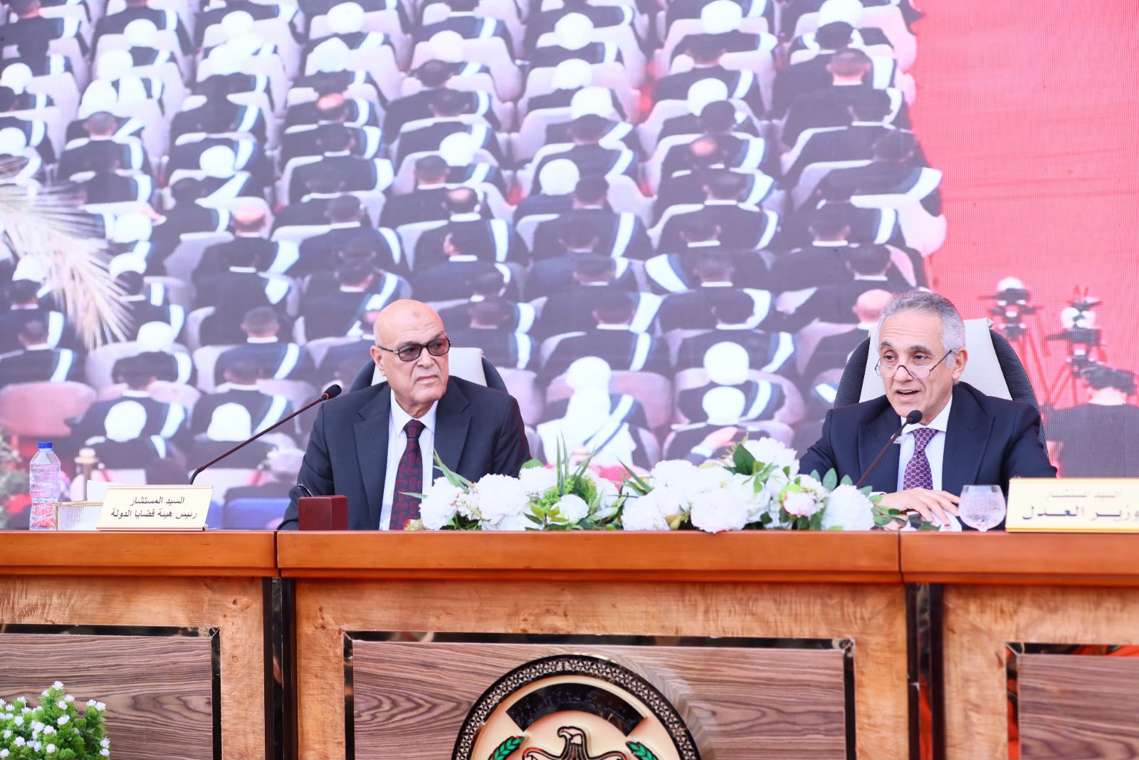 وزير العدل ورئيس "الأعلي لقضايا الدولة" يشهدان أداء اليمين القانونية للأعضاء الجدد    